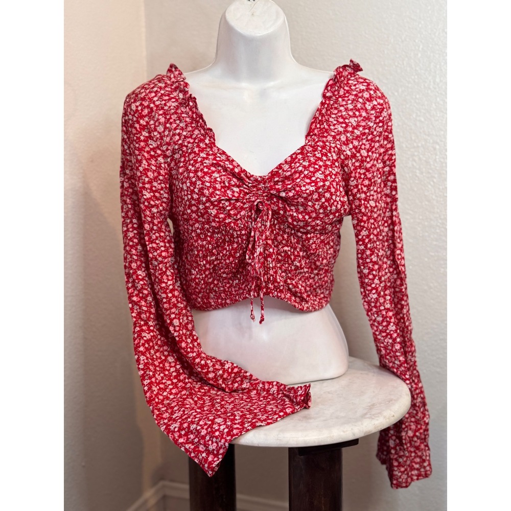 Sim & Sam Red Floral Cropped Blouse Smocked Cottagecore Top Small NWT